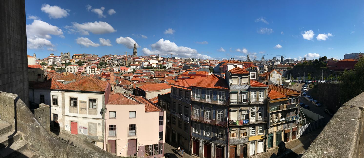 1. Etiqueta. De Oporto a Angeiras