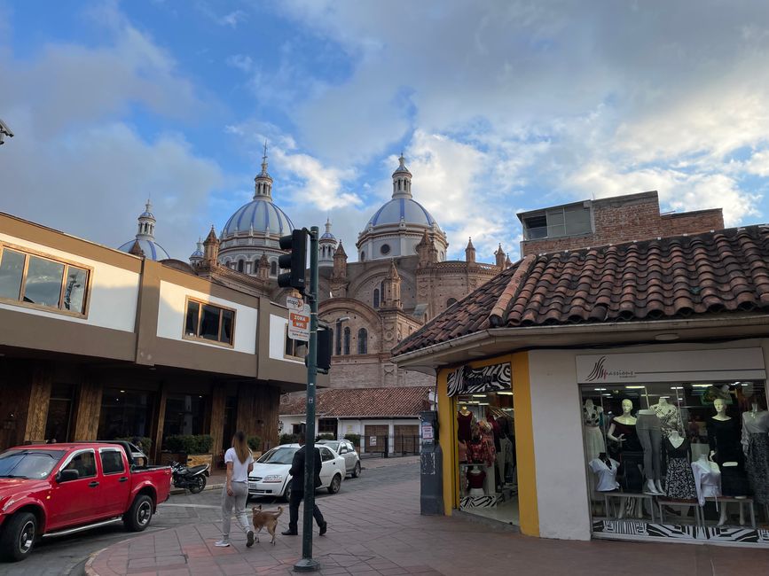 Street view of Cuenca