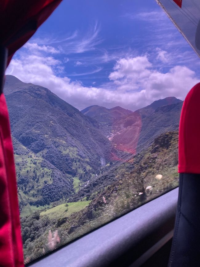 Crossing the Andes by bus