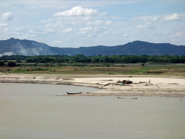 Der Ayeyarwady bei New Bagan