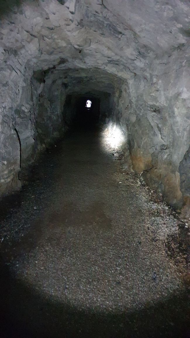 Erviksanden and Hovden - to the summit through a tunnel