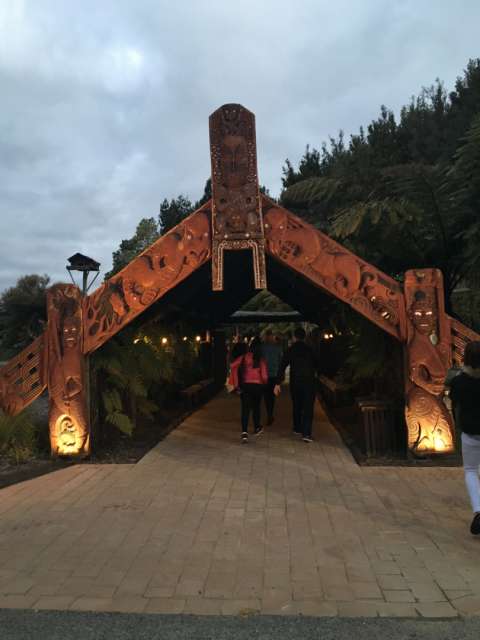 Eingang Tamaki Maori Village