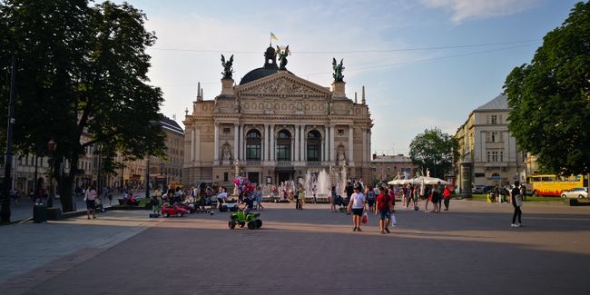 Oper Lviv 