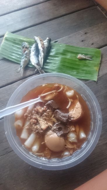 Suppe die nach Sauerbraten schmeckt - und Fisch - lecka- hihi 