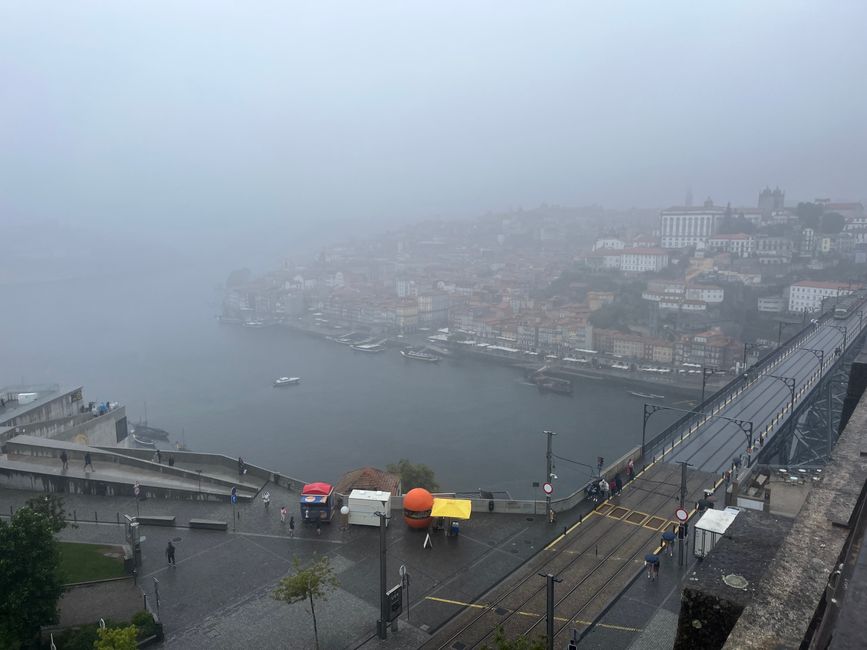 Porto sateessa.. tai huono sää Hampurissa