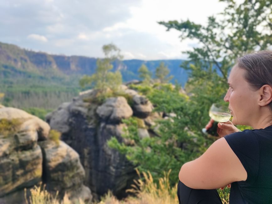 Calm down (and get excited) in the Elbe Sandstone Mountains