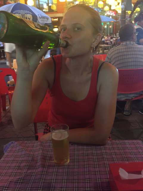 My first 'meal' (German bread ;-)) and my first Thai beer (it taste like a piss;-))