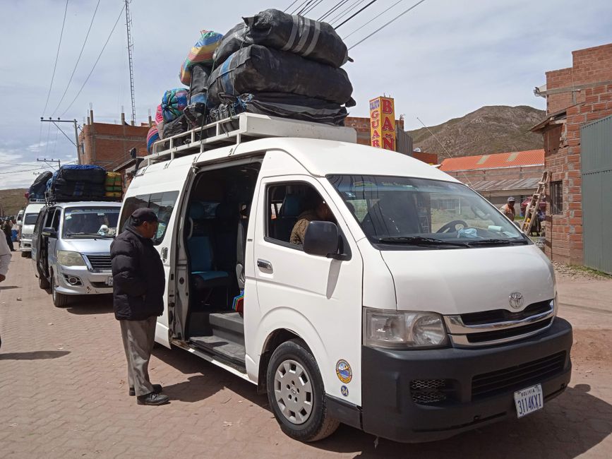 The collective taxi to La Paz
