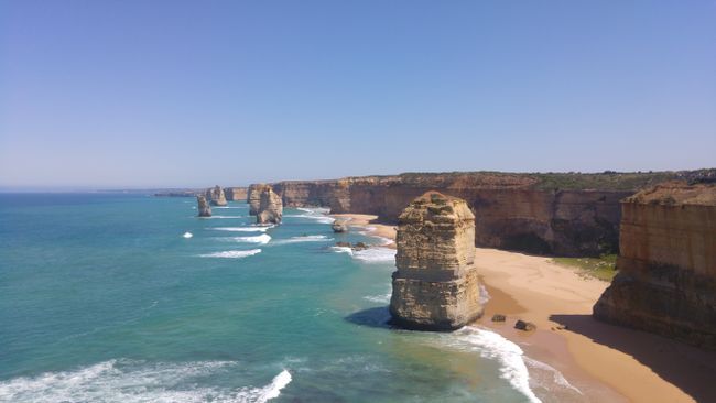 12 Apostles