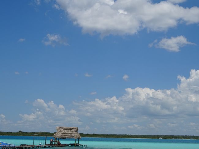 Bacalar, Lake of the 7 Colors