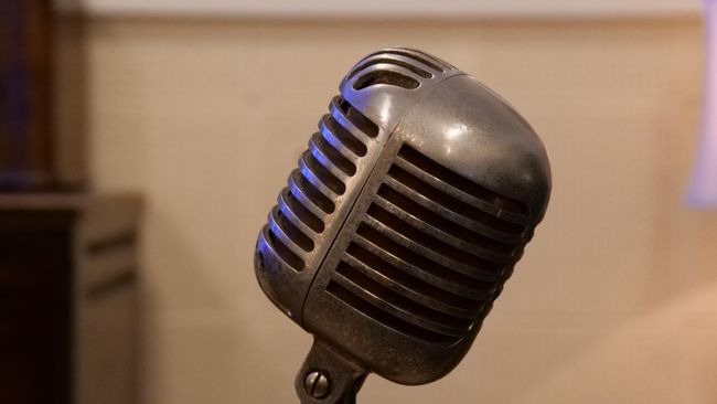 Sun Studio - Recording Room - Elvis' Microphone