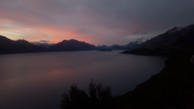Sonnenuntergang über Lake Wakatipu 