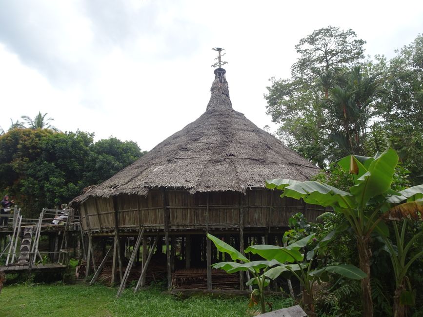 Traditionelle Häuser im Sarawak Cultural Village