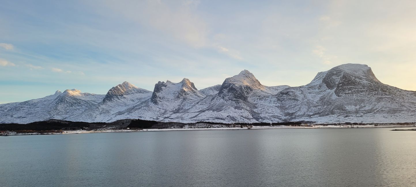 Hurtigruten Otto Sverdrup
Hamburgo-Nordkapp-Hamburgo
21 de enero de 2022