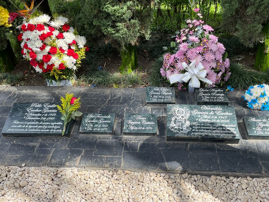 Escobar's grave