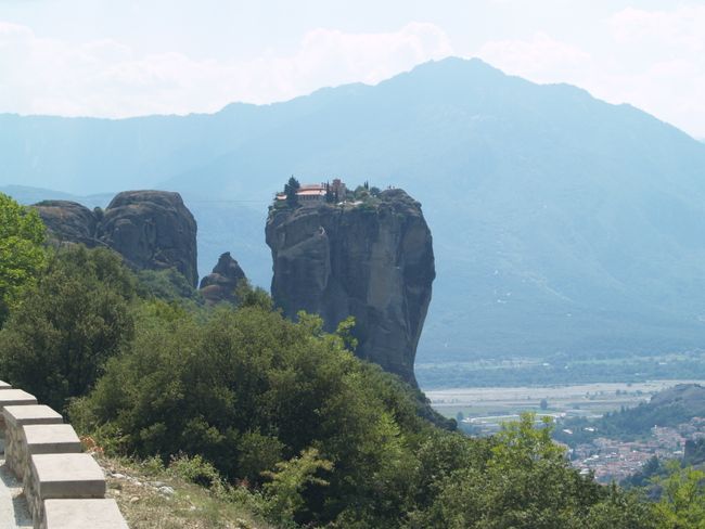 07.08.2018 - Day trip to Meteora, dinner by the sea