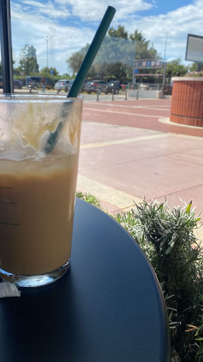 Blogging at Starbucks