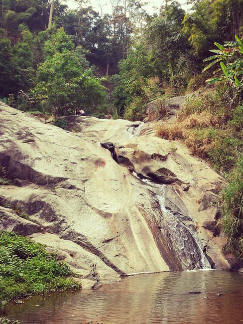 Mo Paeng Waterfall