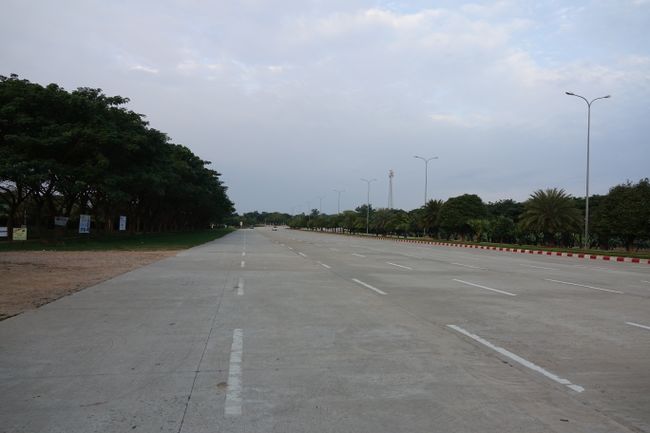 Day 251 Geister(Haupt)stadt Naypyidaw