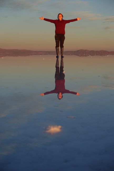 Spiegeleffekt auf der Wasserfläche 