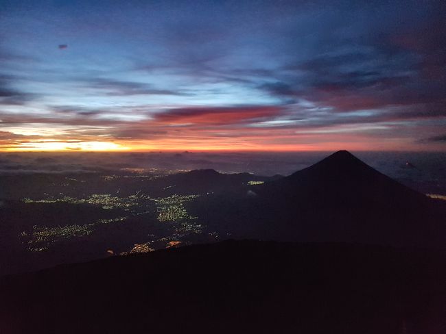 Sonnenaufgang auf dem Acatenango
