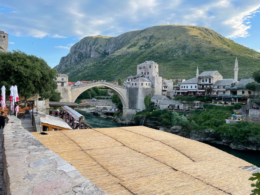 Die nach dem Krieg wieder aufgebaute Stari Most