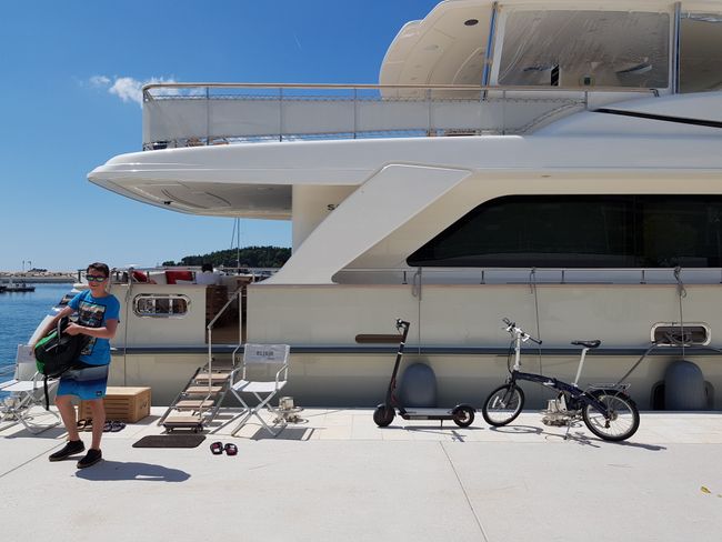 Hasan's ride to Rovinj/one of his many cousins