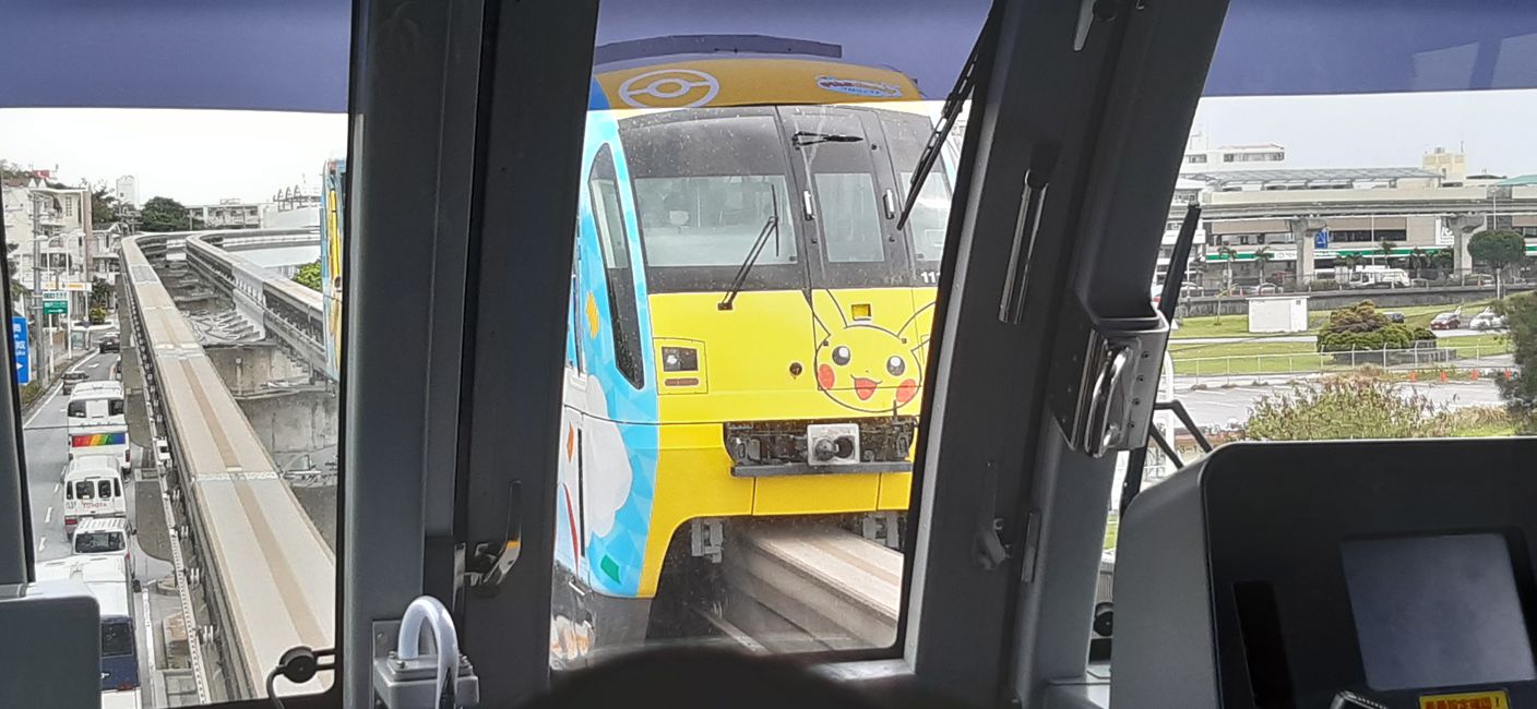 Hier kommt ein Monorail-Train entgegene oder soll ich sagen, Pikachu kommt um die Ecke?