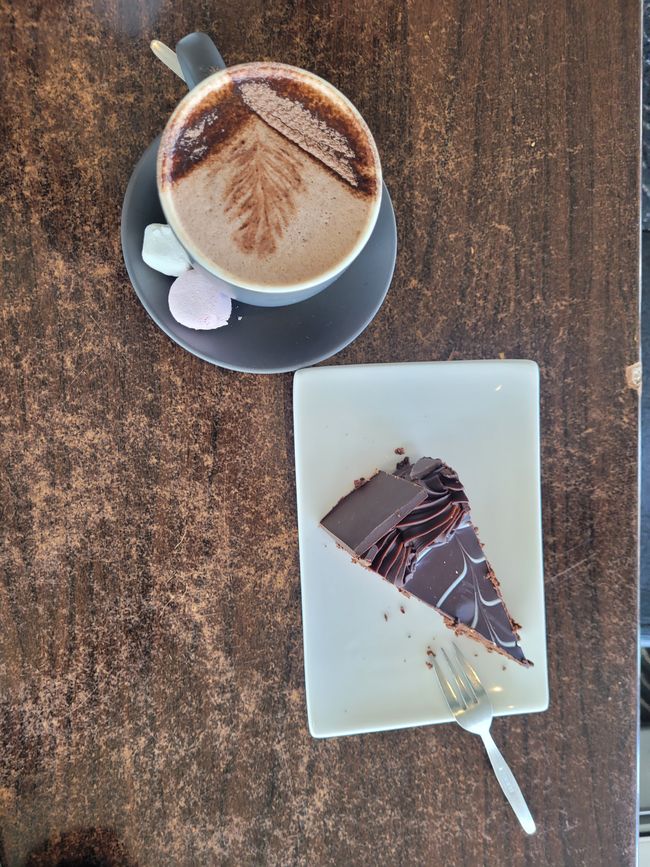 Mt Lofty Cafe - Breakfast (death by chocolate)