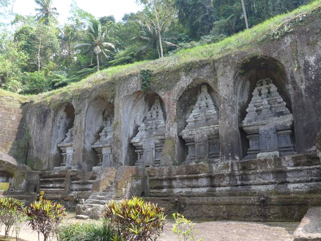 Temple of the Rocks and Spiritual Cleansing (Bali Part 6)