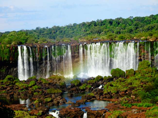 Von Hippiestränden, Gauchos und Weltwunder-Wasserfällen: Montevideo bis Iguazú!