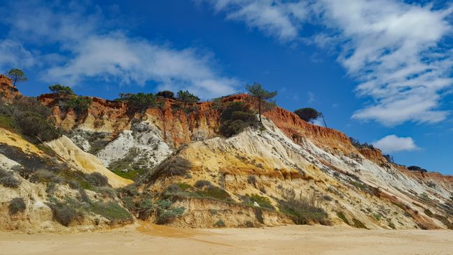 Goldene Strände und leuchtende Sandsteinformationen - Die Algarve