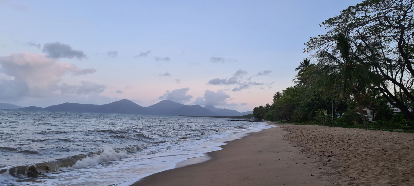 Abends in Holloways Beach