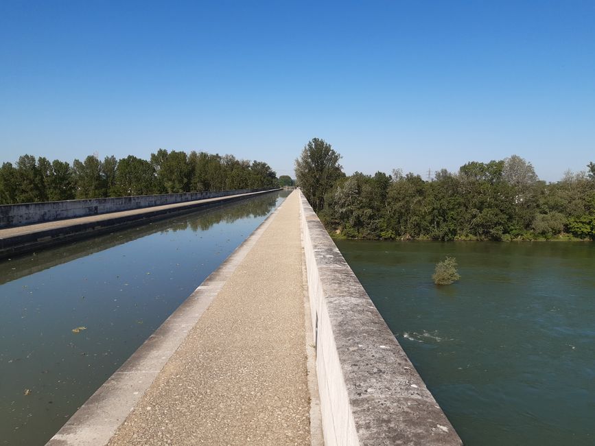 Kanalbrücke über die Garonne