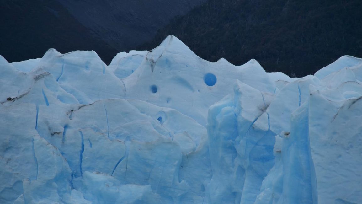 31/03/2023 hanggang 02/04/2023 - Perito Moreno Glacier at El Calafate / Argentina