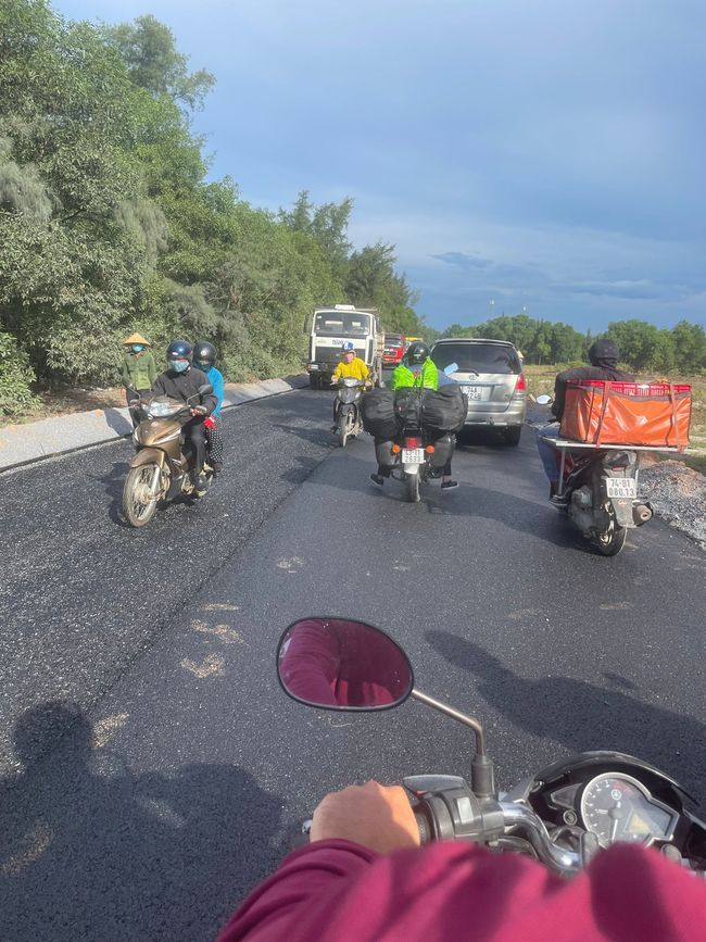 Päivä 6 - Phong Nhasta takaisin Hueen moottoripyörällä