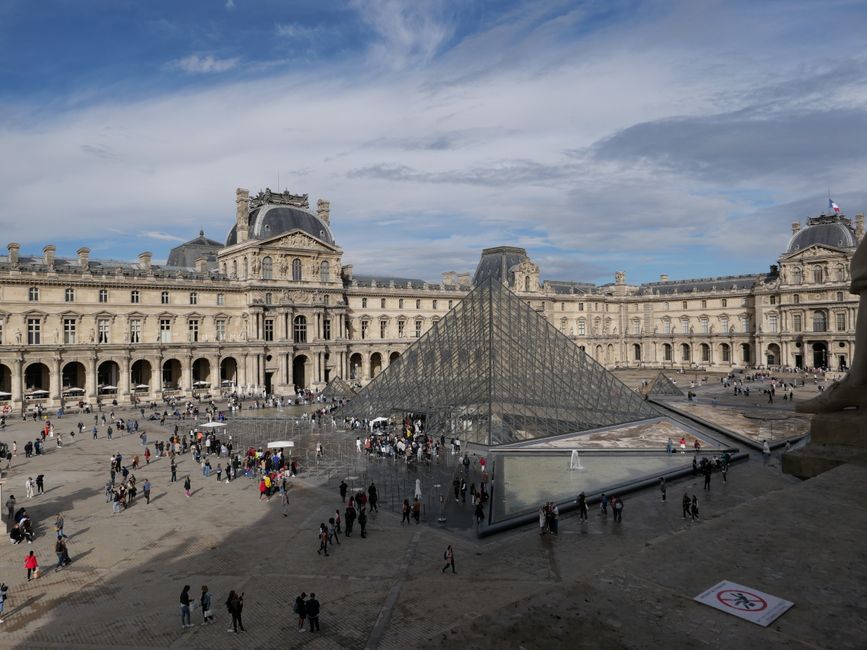 2022 年 - 9 月 - 巴黎 - 卢浮宫
