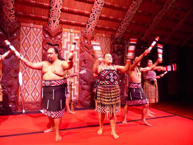 Maori show