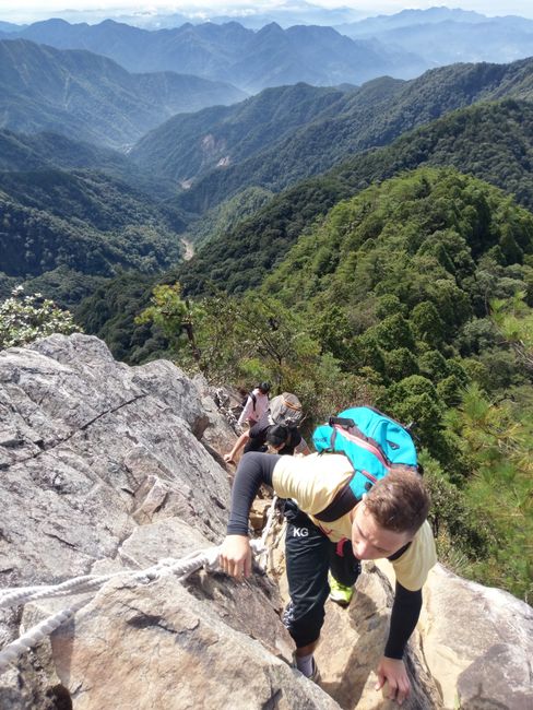 Daxueshan: Hiking extreme!
