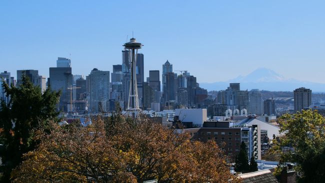 View Seattle soti nan Kerry Park - Space Needle nan premye plan an