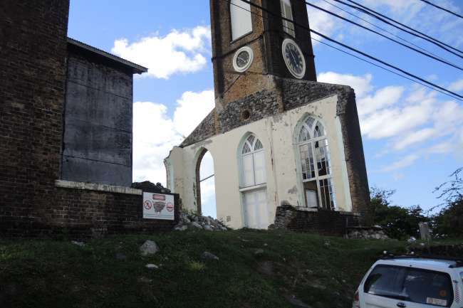 Überbleibsel einer Kirche nach Hurricane Ivan 2004