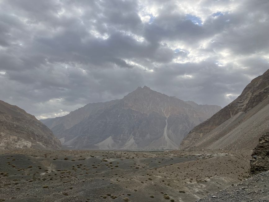 Pamir: Bartang valle ukat qhipa urunak Khorog markan