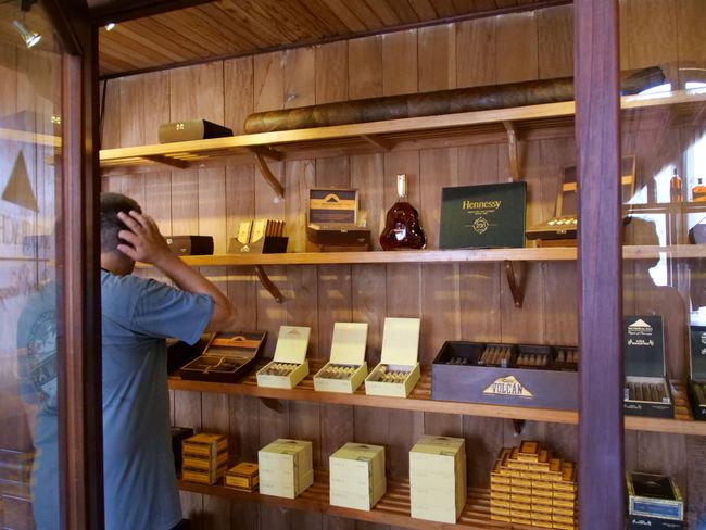 Mombacho Cigars - please note the huge cigar at the top of the shelf