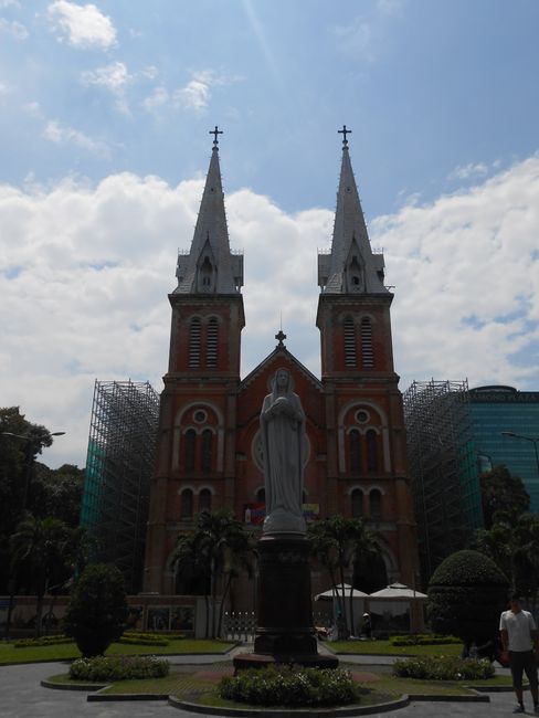 Notre Dame von Ho-Chi-Minh-Stadt