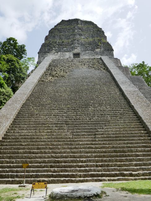 Tikal - Templo V