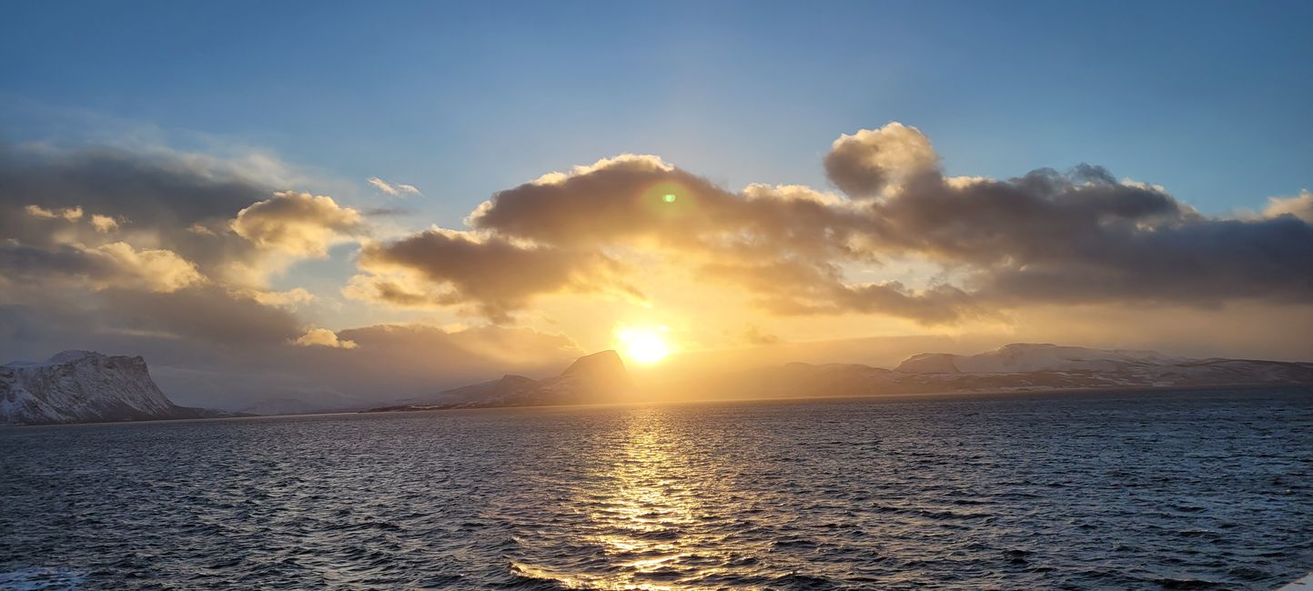 1-14 de febrero de 2023 Hurtigruten
Costa 8 de febrero