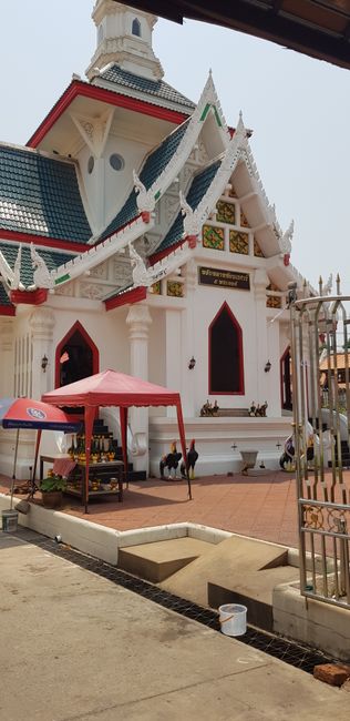 Phitsanulok - the gateway to the north (day 9-11)