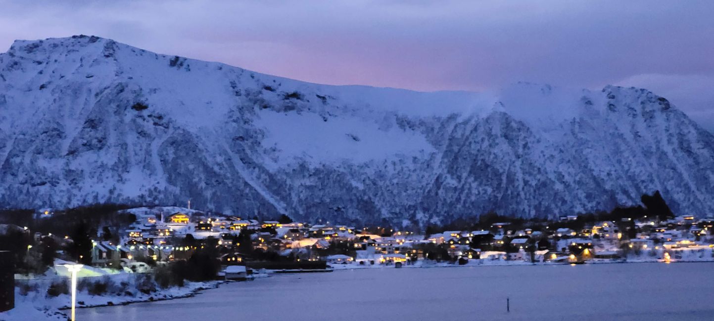 Hurtigruten Richard With
27th December 2022