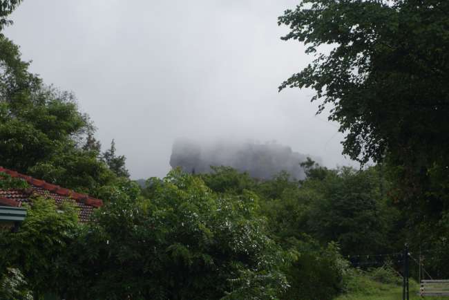 Sigiriya - Uka ch’axwaña qala
