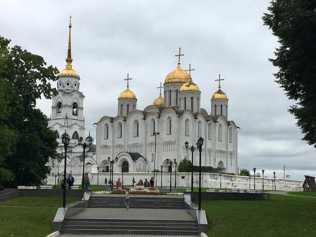 Eine der Kirchen in Wladimir.